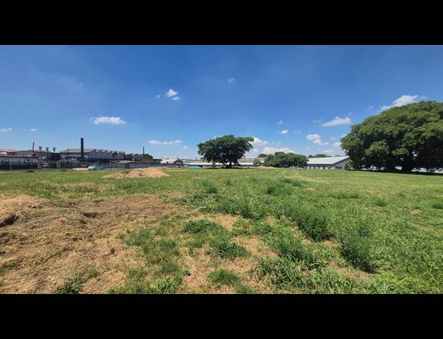 8,000M² VACANT LAND TO LET IN ANDERBOLT